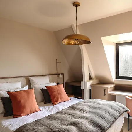 Villa De Luxe Avec Piscine Couverte, Vue *